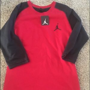 Men’s medium Jordan shirt 3/4 sleeve